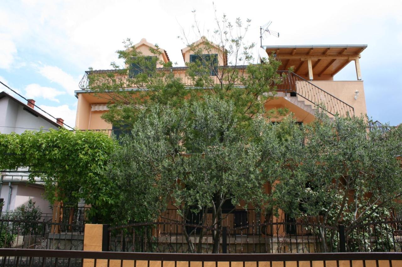 Apartments With A Parking Space Vodice - 6444 Экстерьер фото