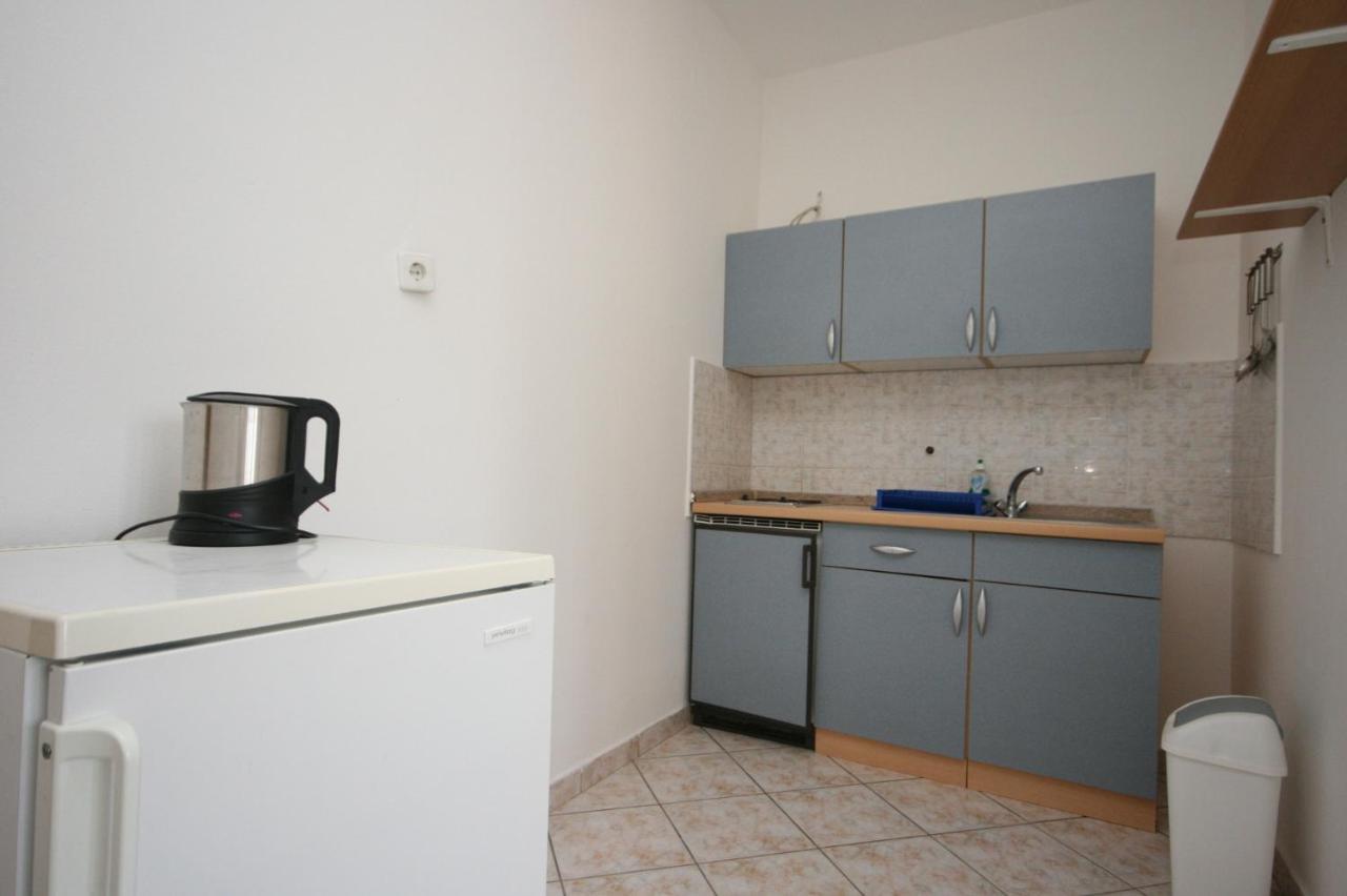 Apartments With A Parking Space Vodice - 6444 Экстерьер фото