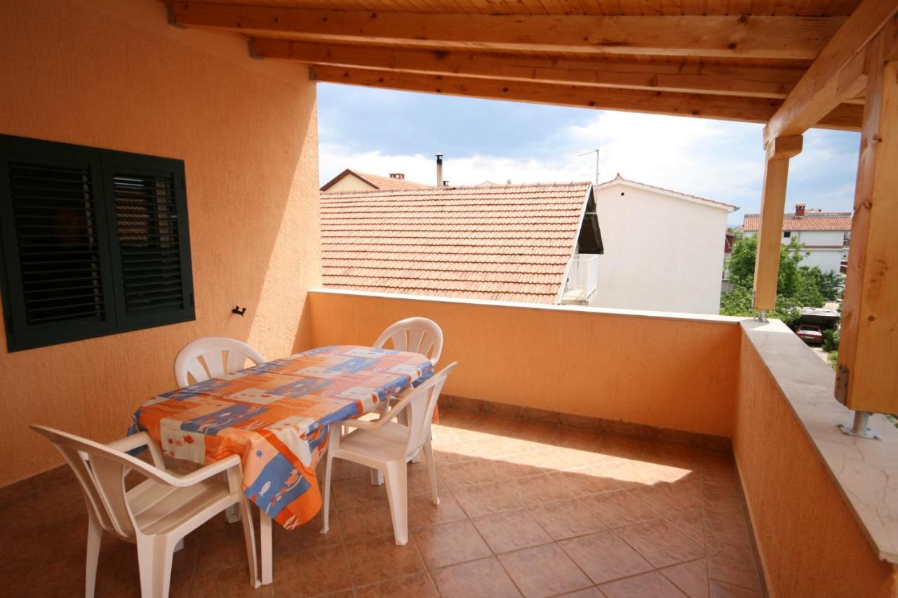 Apartments With A Parking Space Vodice - 6444 Экстерьер фото